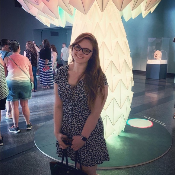 Meet your seller/buyer - Picture 8 of 16